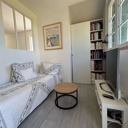 3 A Avec Parking Pres De La - Fr-1-494-201 아파트