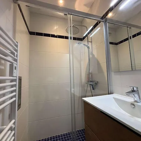 Apartment 3 A Avec Parking Pres De La - Fr-1-494-201 Royan